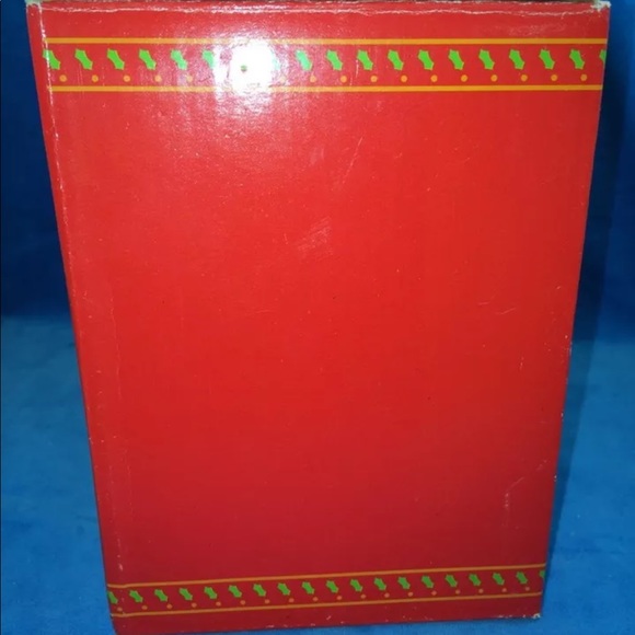 ⭐️🌸All Star Snowman Football Player Resin Figurine - Picture 9 of 11